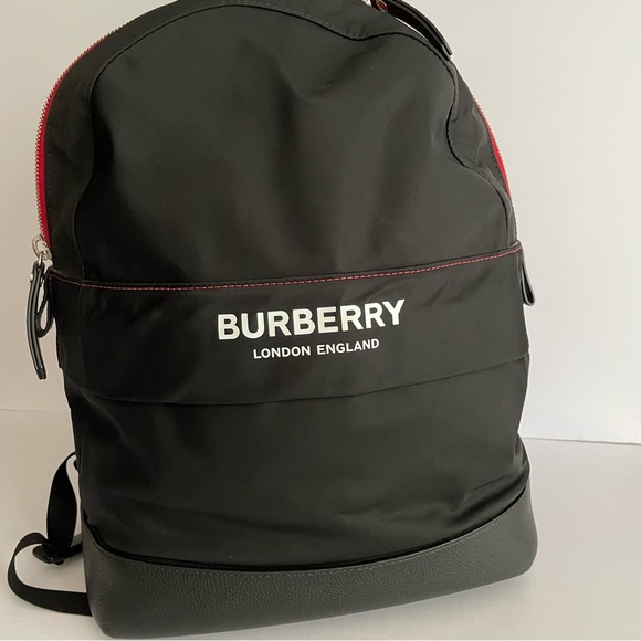 Burberry backpack - Picture 1 of 10